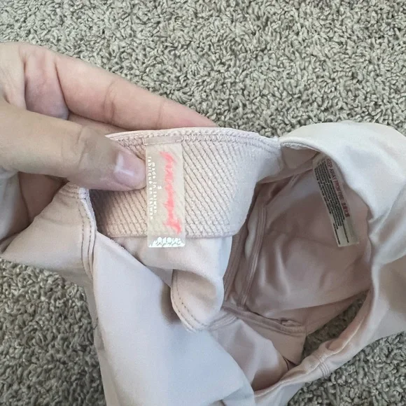 Free People It’s An Illusion Crop - Picture 3 of 5